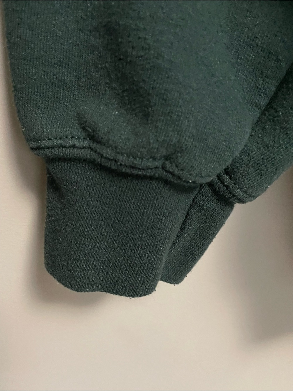 University of Alberta UofA Green Hoodie Embroidered Logo Men’s Small - Picture 6 of 9